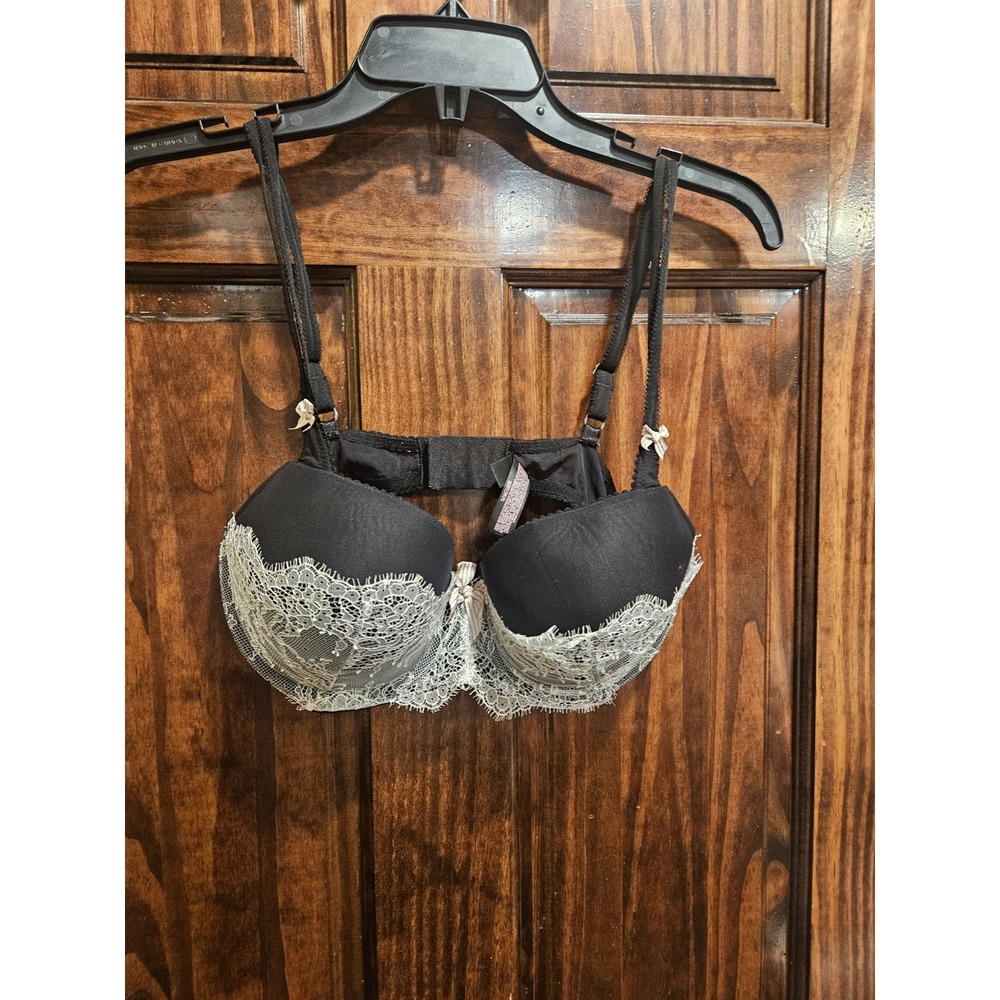 Victoria's Secret 36d Very Sexy Balconet Bra Lace Black And White Bows
